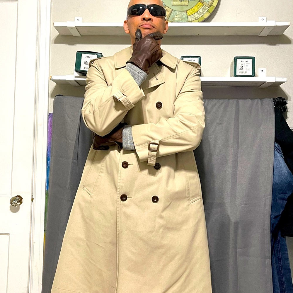 Anyone can look good in a London fog